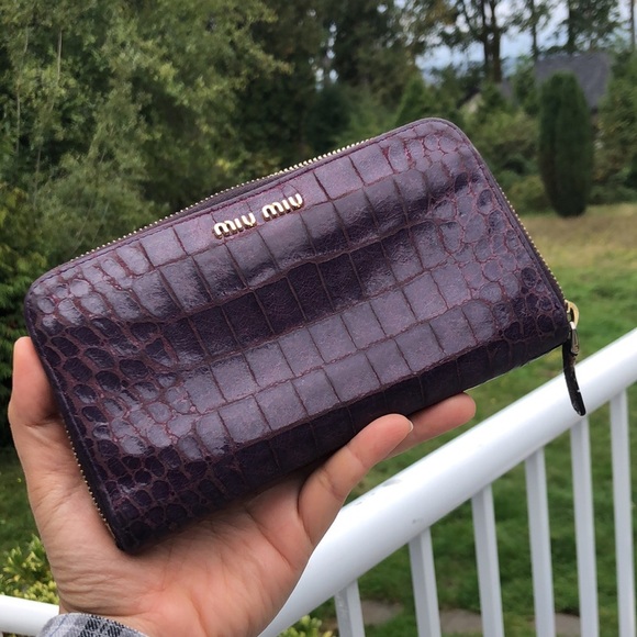 Miu crocodile Wallet With Box Purple round zipper - Picture 6 of 16